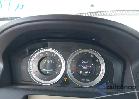 2011 Volvo Xc60 T6/T6 R-Design from USA, damaged, VIN YV4902DZ4B2179224